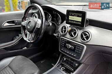 Седан Mercedes-Benz CLA-Class 2013 в  фото 11 Седан Mercedes-Benz CLA-Class 2013 в
