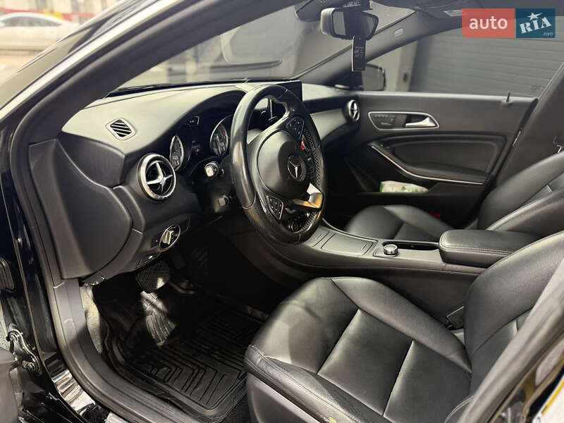 Седан Mercedes-Benz CLA-Class 2015 в Львові фото 16 Седан Mercedes-Benz CLA-Class 2015 в Львові