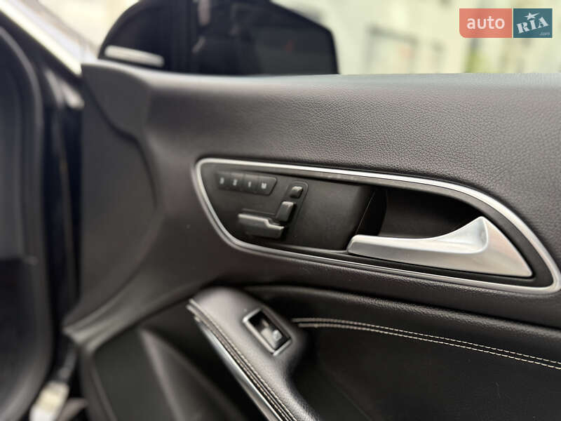 Седан Mercedes-Benz CLA-Class 2015 в Львові фото 20 Седан Mercedes-Benz CLA-Class 2015 в Львові