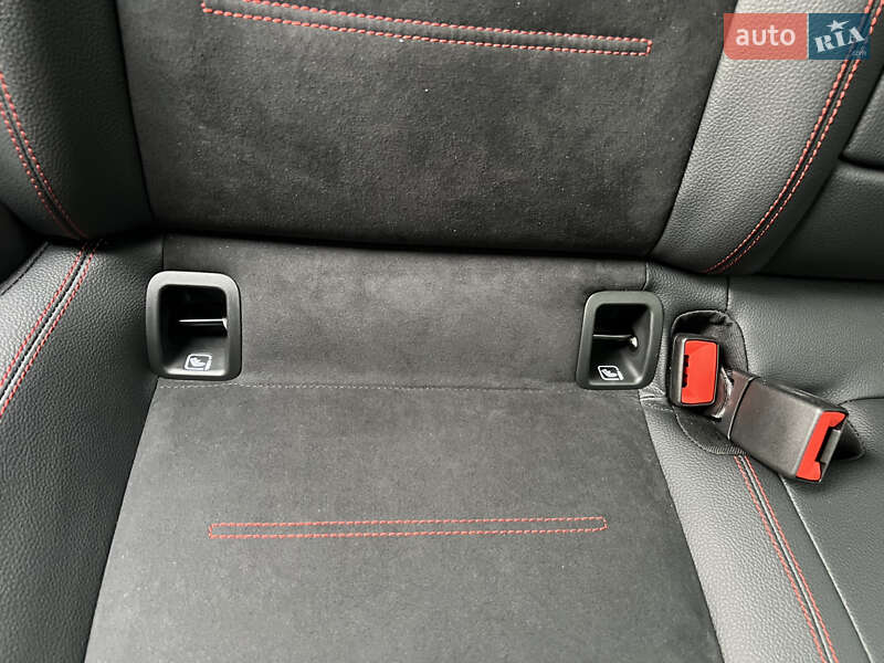 Седан Mercedes-Benz CLA-Class 2025 в Києві фото 57 Седан Mercedes-Benz CLA-Class 2025 в Києві