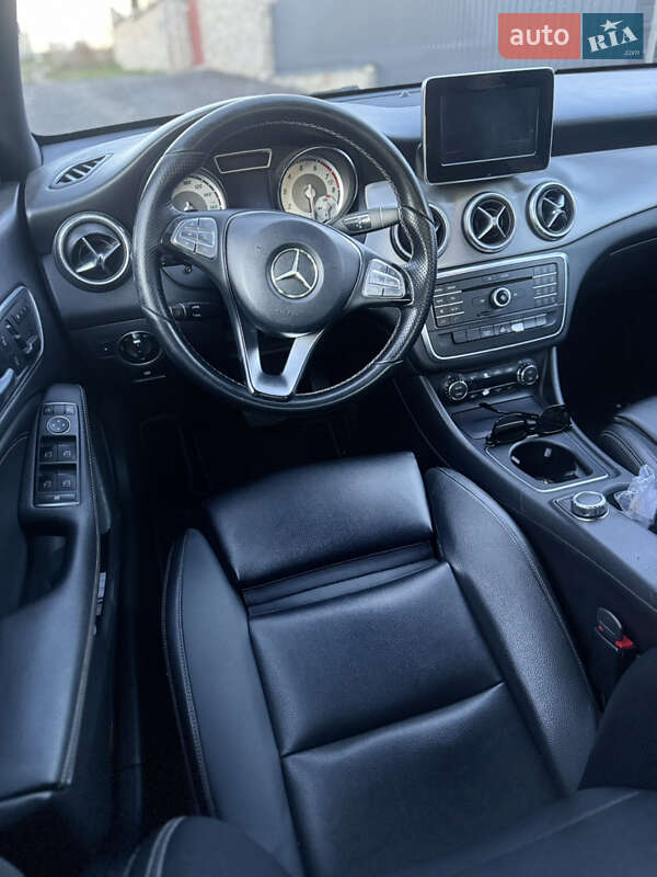 Седан Mercedes-Benz CLA-Class 2015 в Тернополе