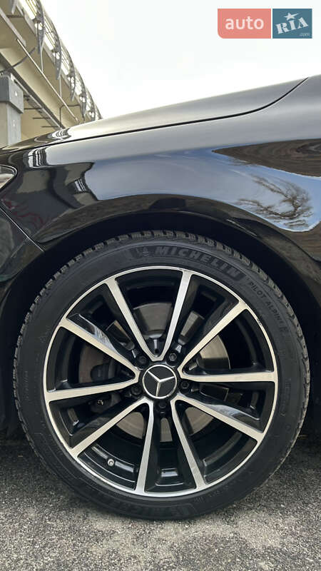 Седан Mercedes-Benz CLA-Class 2016 в Киеве фото 34 Седан Mercedes-Benz CLA-Class 2016 в Киеве