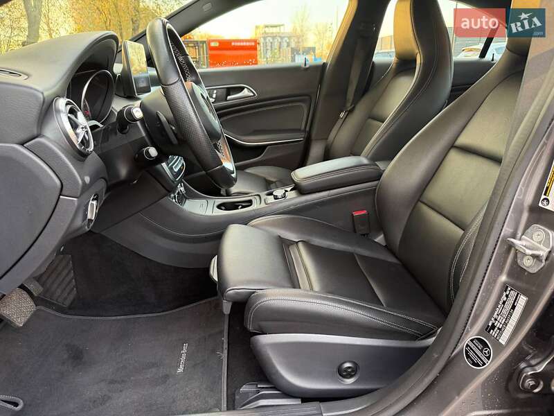 Седан Mercedes-Benz CLA-Class 2018 в Києві