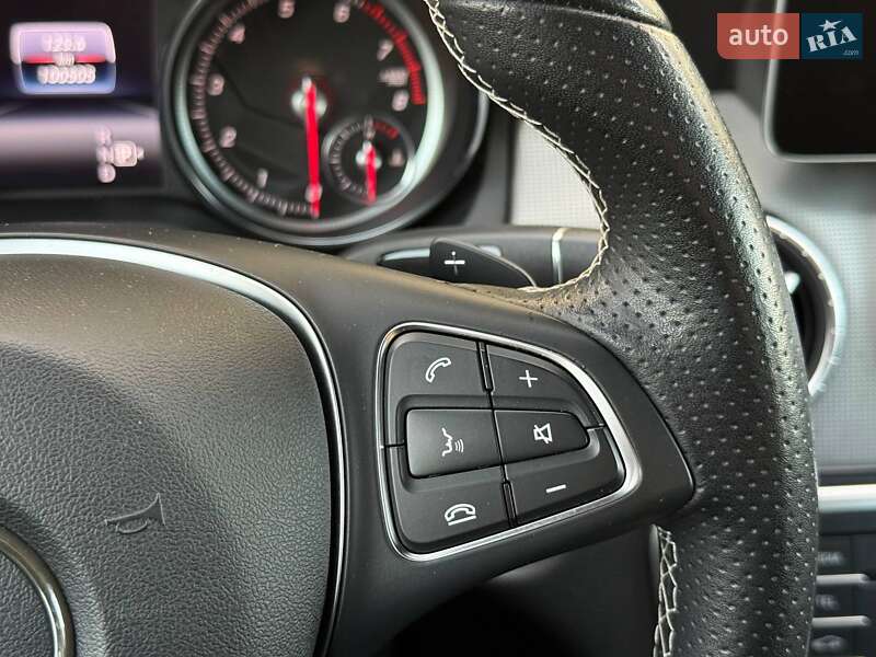 Седан Mercedes-Benz CLA-Class 2018 в Києві