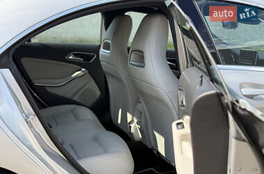 Седан Mercedes-Benz CLA-Class 2014 в Киеве