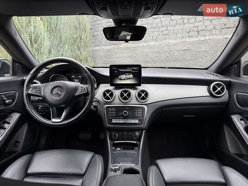 Универсал Mercedes-Benz CLA-Class 2017 в Киеве фото 20 Универсал Mercedes-Benz CLA-Class 2017 в Киеве