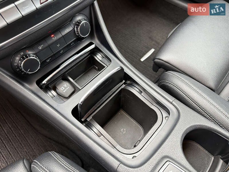 Универсал Mercedes-Benz CLA-Class 2017 в Киеве фото 29 Универсал Mercedes-Benz CLA-Class 2017 в Киеве