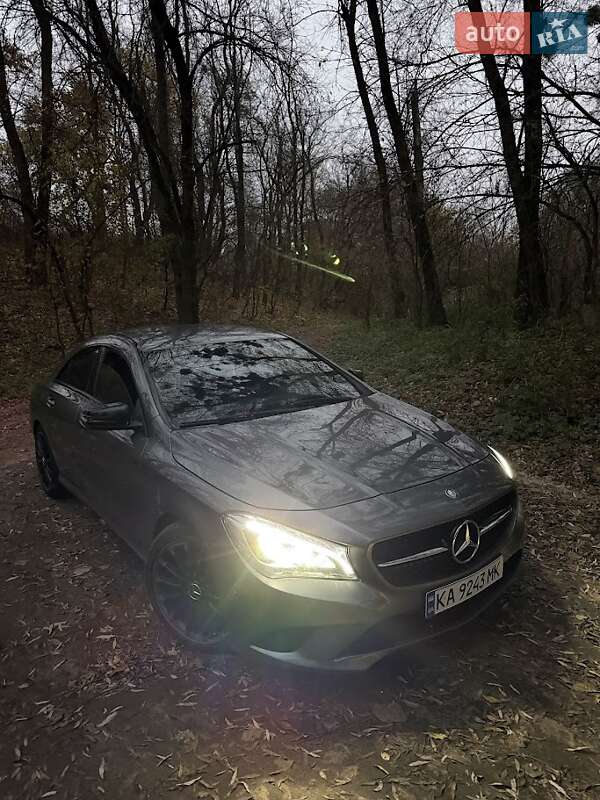 Седан Mercedes-Benz CLA-Class 2014 в Киеве фото 4 Седан Mercedes-Benz CLA-Class 2014 в Киеве