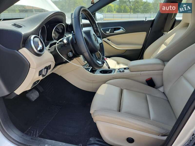 Седан Mercedes-Benz CLA-Class 2018 в Киеве фото 7 Седан Mercedes-Benz CLA-Class 2018 в Киеве
