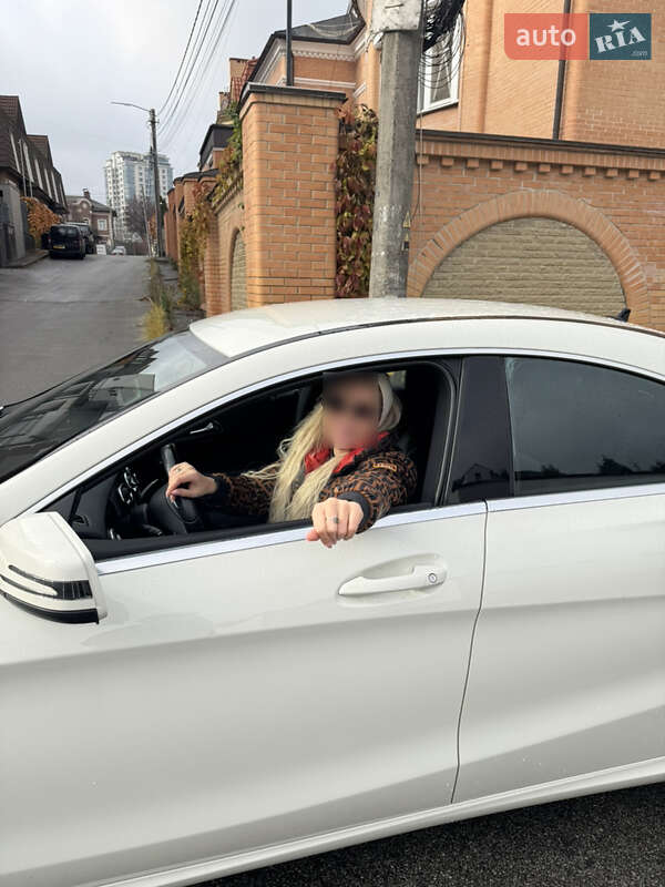 Седан Mercedes-Benz CLA-Class 2018 в Києві фото 17 Седан Mercedes-Benz CLA-Class 2018 в Києві