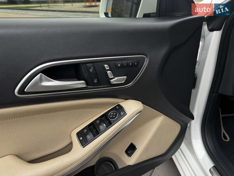 Седан Mercedes-Benz CLA-Class 2018 в Києві фото 9 Седан Mercedes-Benz CLA-Class 2018 в Києві