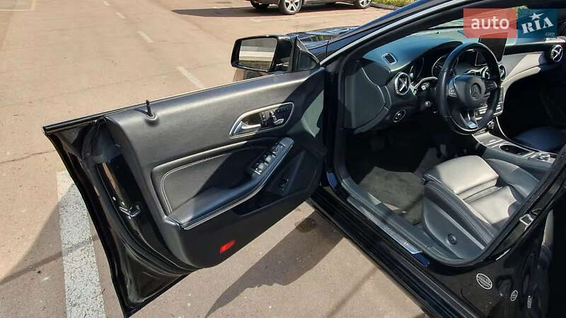 Седан Mercedes-Benz CLA-Class 2018 в Киеве фото 14 Седан Mercedes-Benz CLA-Class 2018 в Киеве