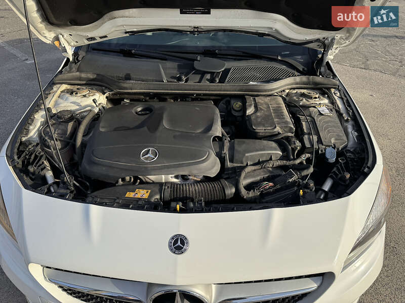 Седан Mercedes-Benz CLA-Class 2018 в Киеве фото 24 Седан Mercedes-Benz CLA-Class 2018 в Киеве