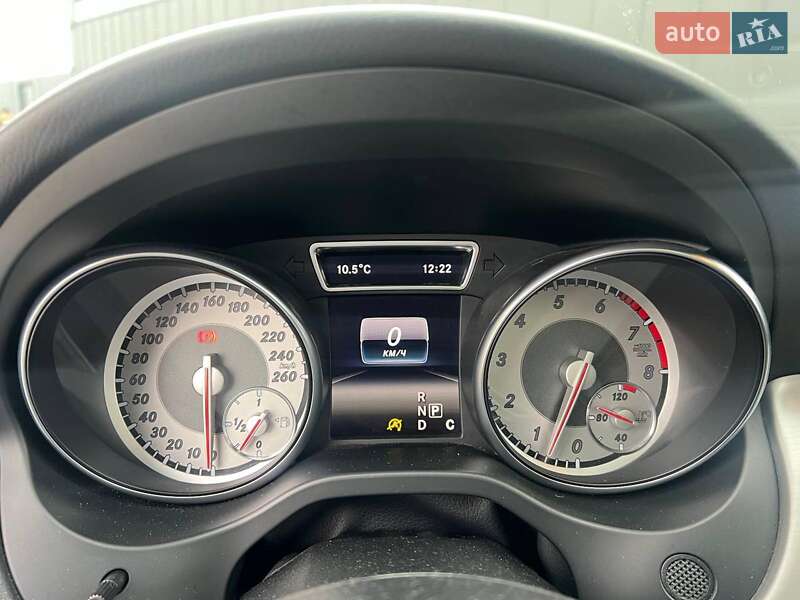 Седан Mercedes-Benz CLA-Class 2016 в Львові