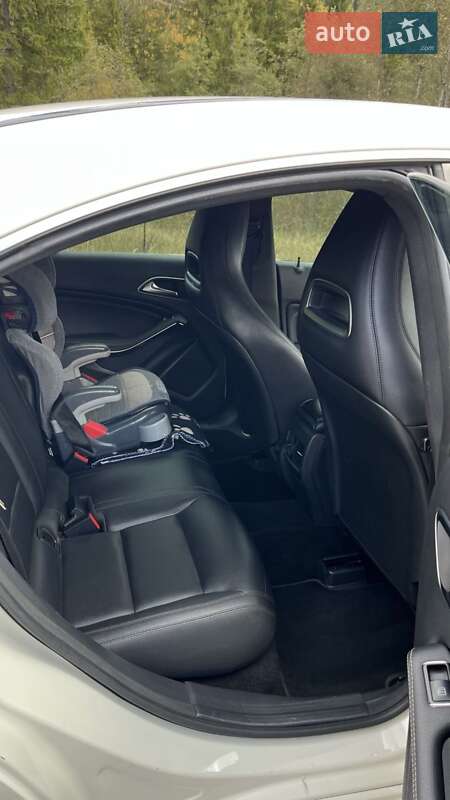 Седан Mercedes-Benz CLA-Class 2014 в Калуші