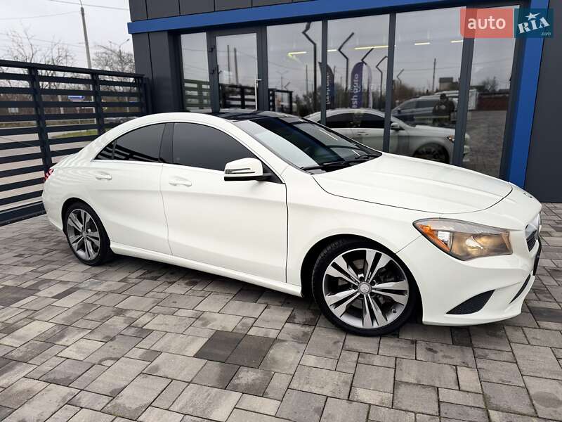 Седан Mercedes-Benz CLA-Class 2015 в Рівному
