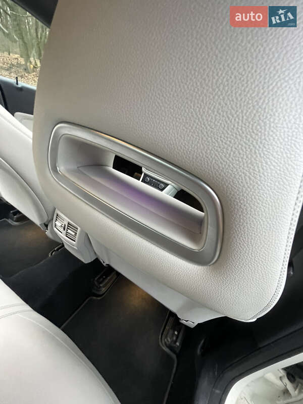 Седан Mercedes-Benz CLA-Class 2016 в Тернополе фото 33 Седан Mercedes-Benz CLA-Class 2016 в Тернополе