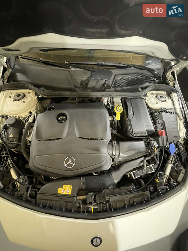 Седан Mercedes-Benz CLA-Class 2016 в Тернополе фото 56 Седан Mercedes-Benz CLA-Class 2016 в Тернополе