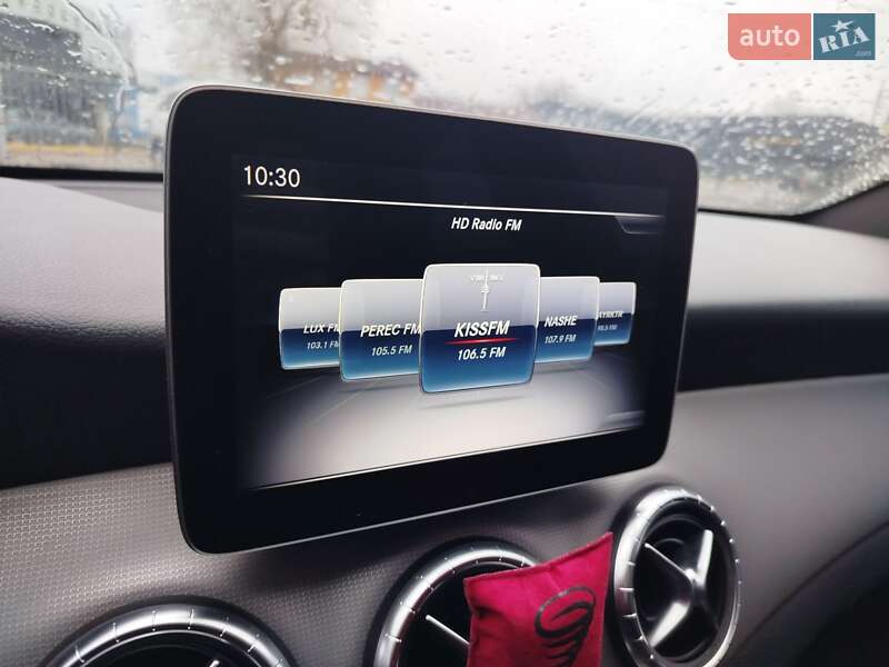 Седан Mercedes-Benz CLA-Class 2018 в Киеве