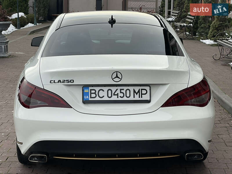 Седан Mercedes-Benz CLA-Class 2015 в Стрию