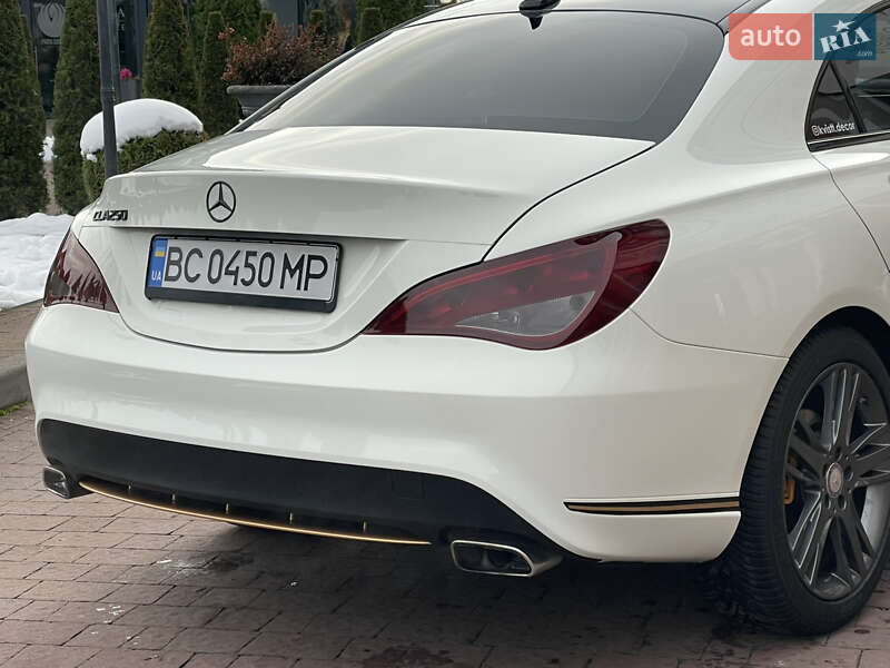 Седан Mercedes-Benz CLA-Class 2015 в Стрию