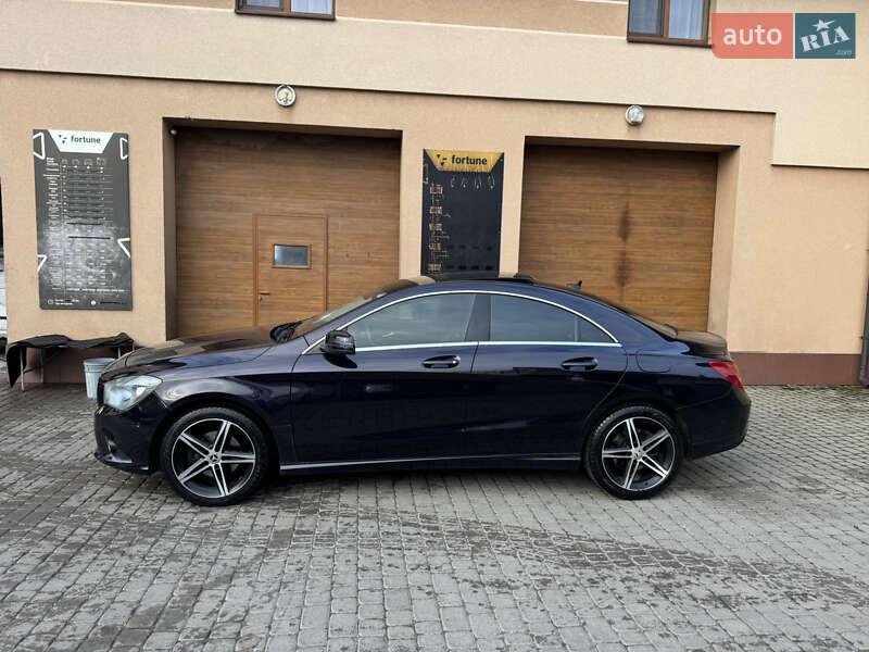 Седан Mercedes-Benz CLA-Class 2014 в Ужгороде