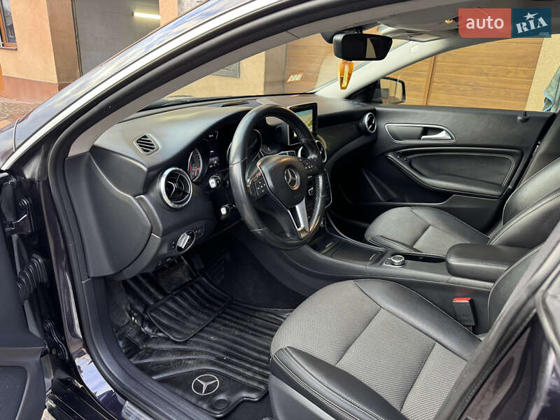 Седан Mercedes-Benz CLA-Class 2014 в Ужгороде