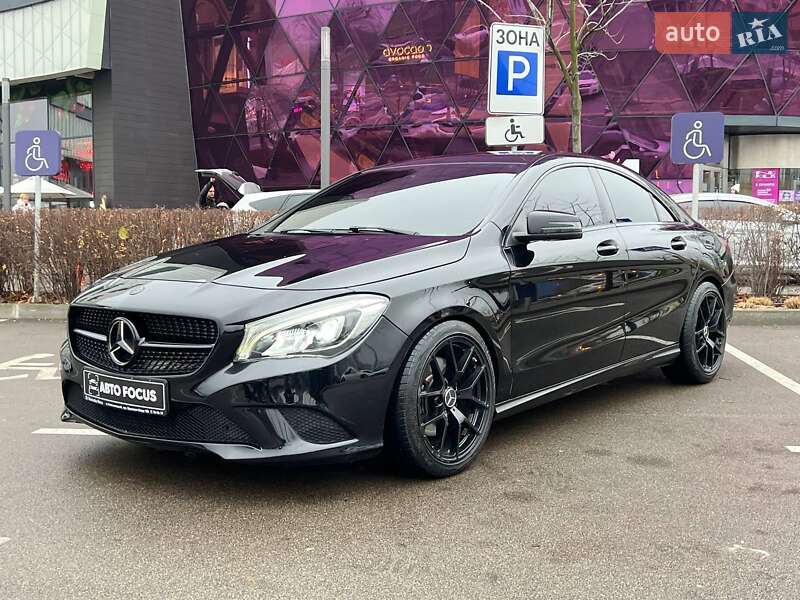 Седан Mercedes-Benz CLA-Class 2015 в Киеве