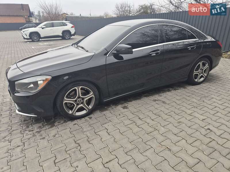 Седан Mercedes-Benz CLA-Class 2018 в Виннице