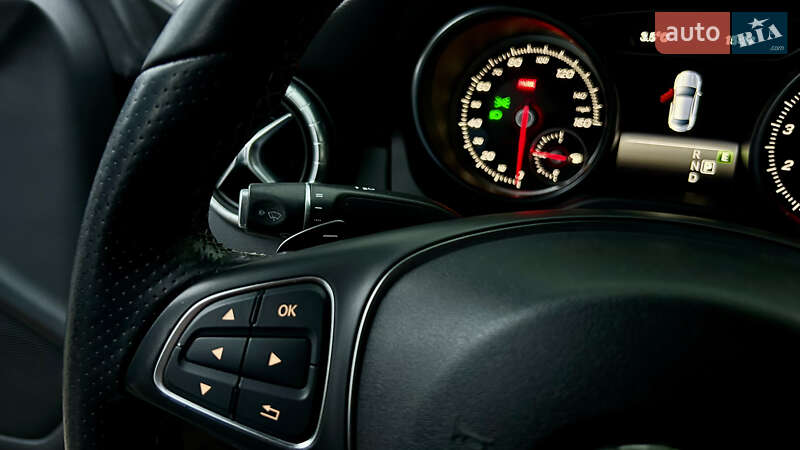 Седан Mercedes-Benz CLA-Class 2016 в Киеве