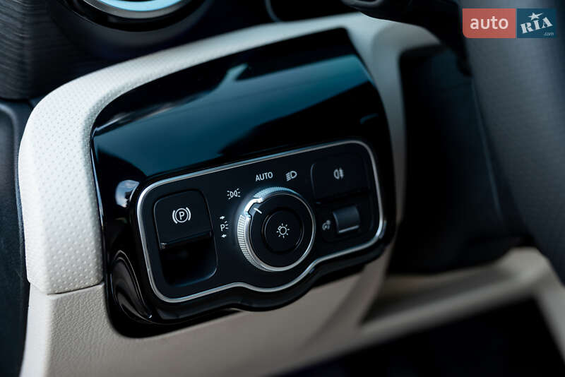 Седан Mercedes-Benz CLA-Class 2019 в Коломые