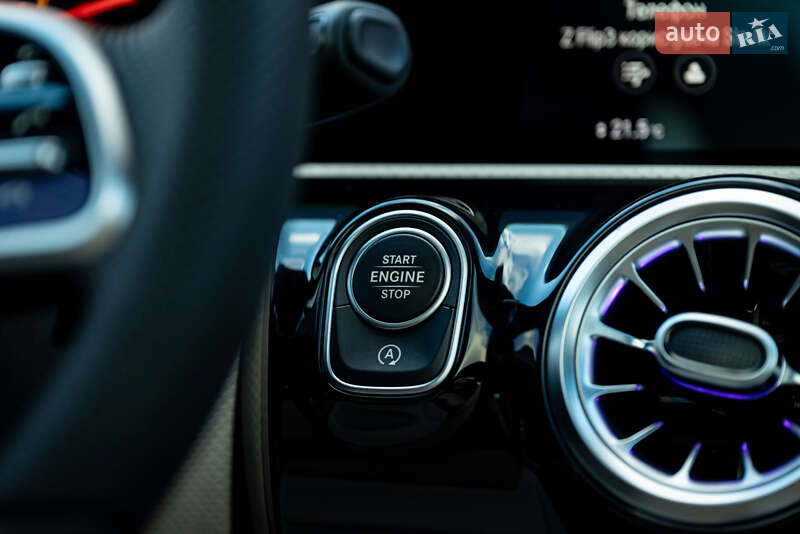 Седан Mercedes-Benz CLA-Class 2019 в Коломые