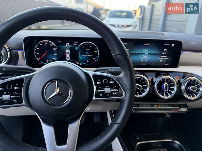 Седан Mercedes-Benz CLA-Class 2019 в Крюковщине