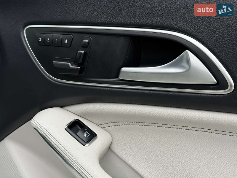Седан Mercedes-Benz CLA-Class 2014 в Киеве