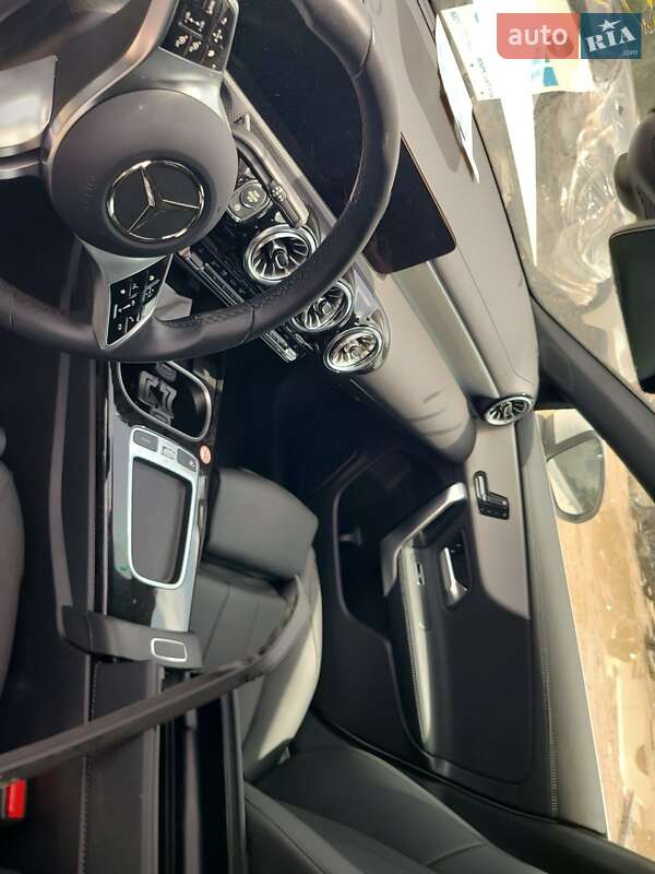 Седан Mercedes-Benz CLA-Class 2025 в Киеве