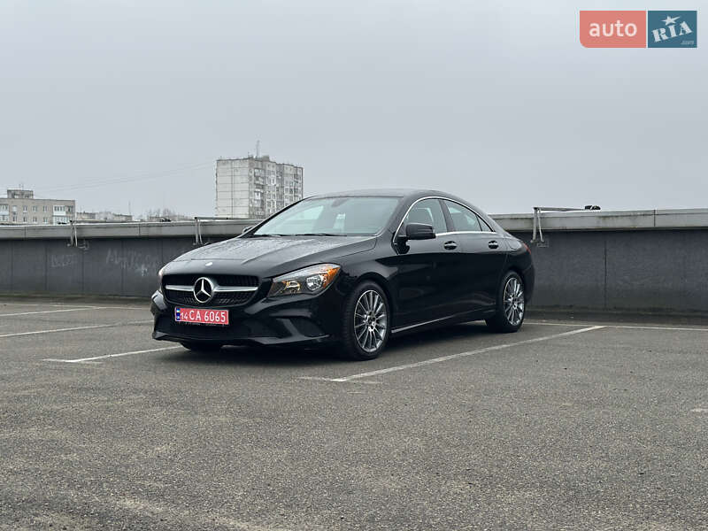 Седан Mercedes-Benz CLA-Class 2016 в Киеве