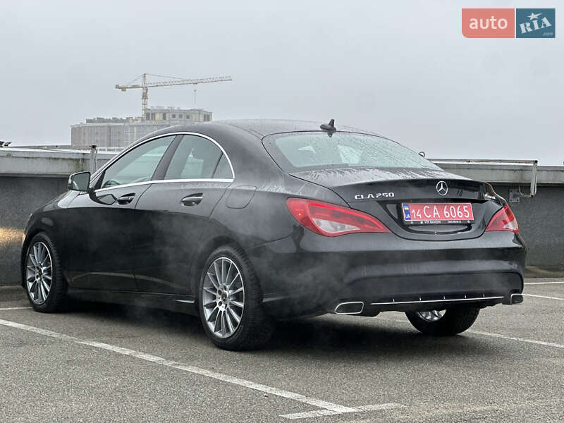 Седан Mercedes-Benz CLA-Class 2016 в Киеве