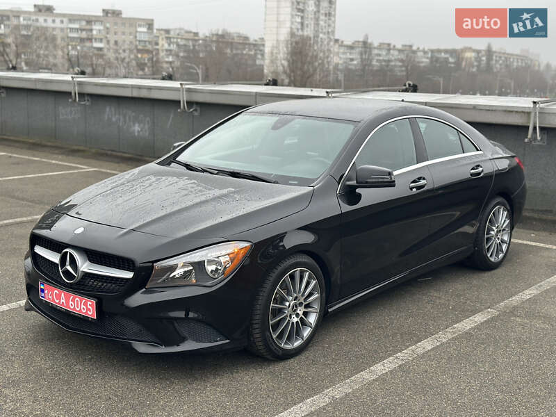 Седан Mercedes-Benz CLA-Class 2016 в Киеве