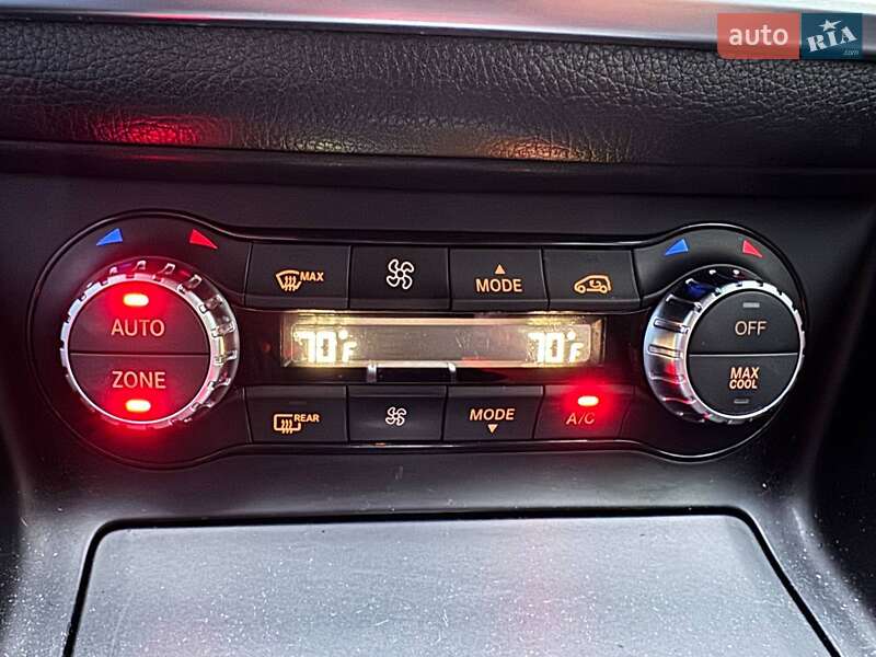 Седан Mercedes-Benz CLA-Class 2014 в Киеве