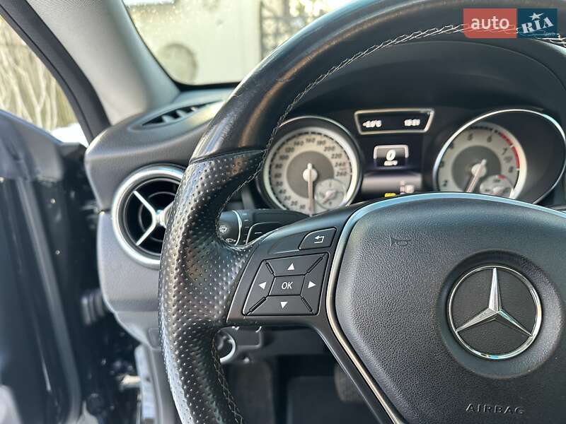 Седан Mercedes-Benz CLA-Class 2013 в Києві