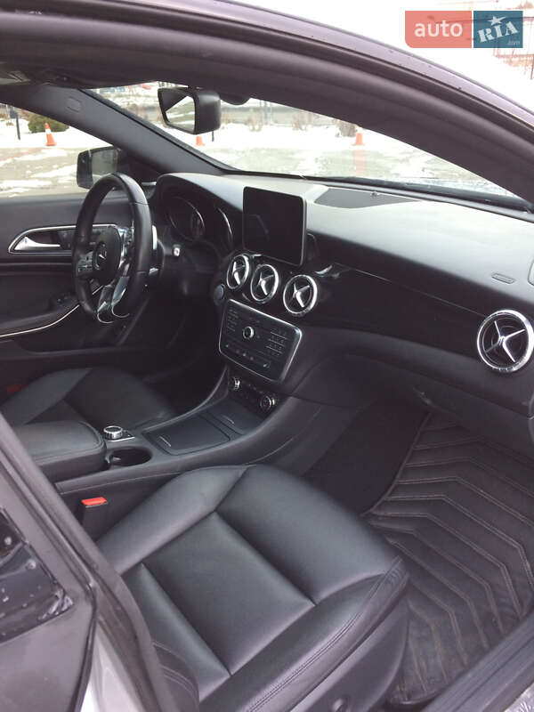 Седан Mercedes-Benz CLA-Class 2015 в Івано-Франківську