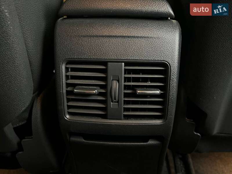 Седан Mercedes-Benz CLA-Class 2015 в Києві