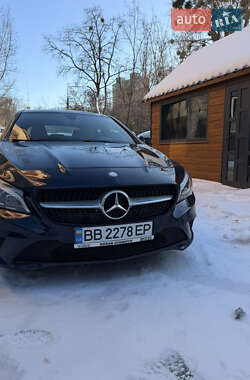 Седан Mercedes-Benz CLA-Class 2018 в Киеве