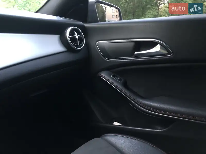 Mercedes-Benz CLA-Class 2015 VIN WDD1173031N289094 фото оголошення 19 з 58