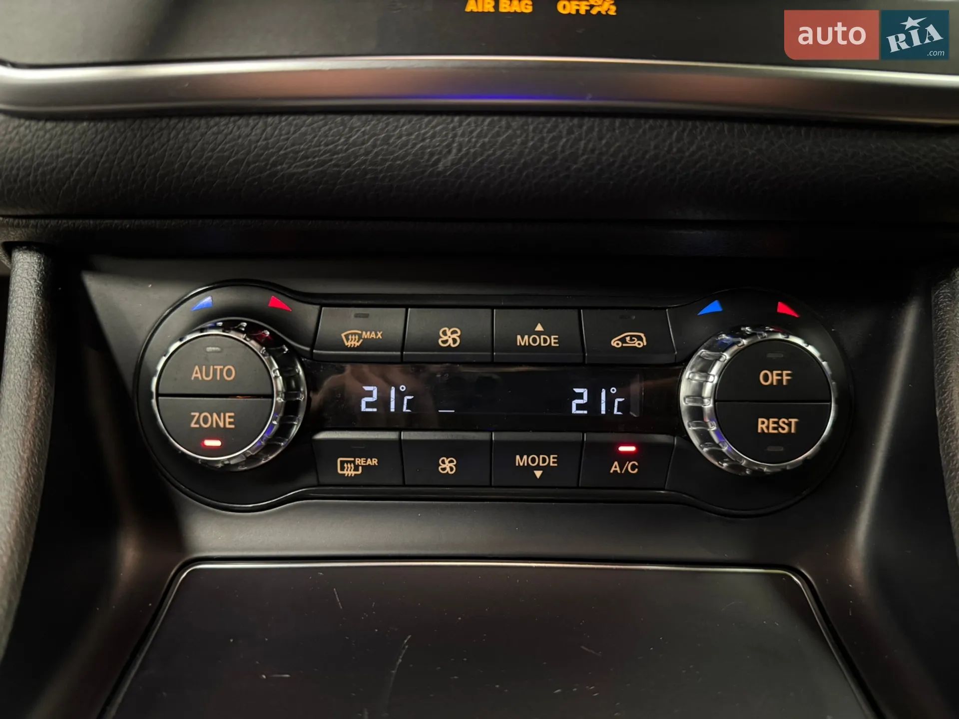2017 Mercedes-Benz CLA-klasse - мініатюра 46