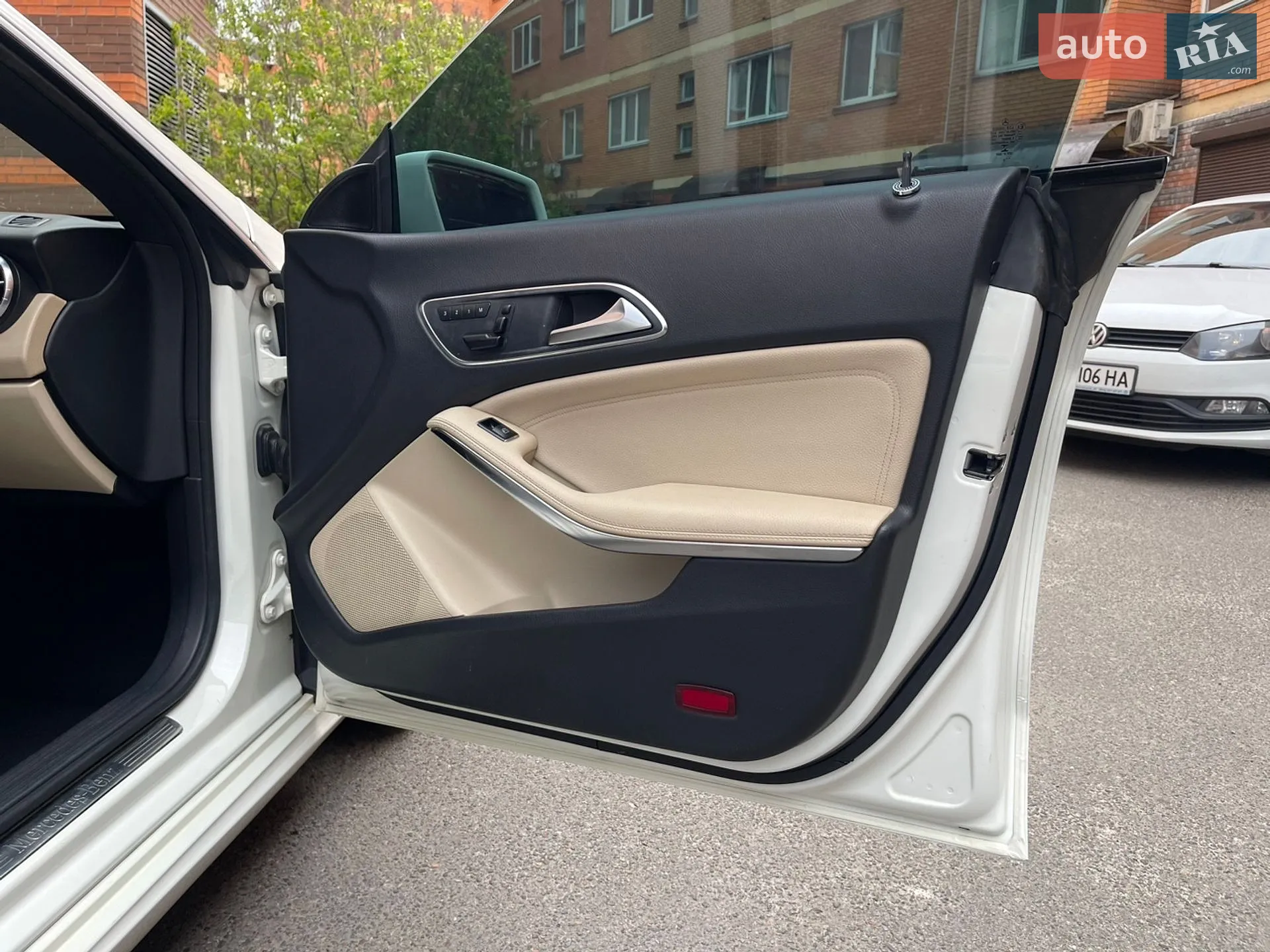 2015 Mercedes-Benz CLA-klasse - мініатюра 41