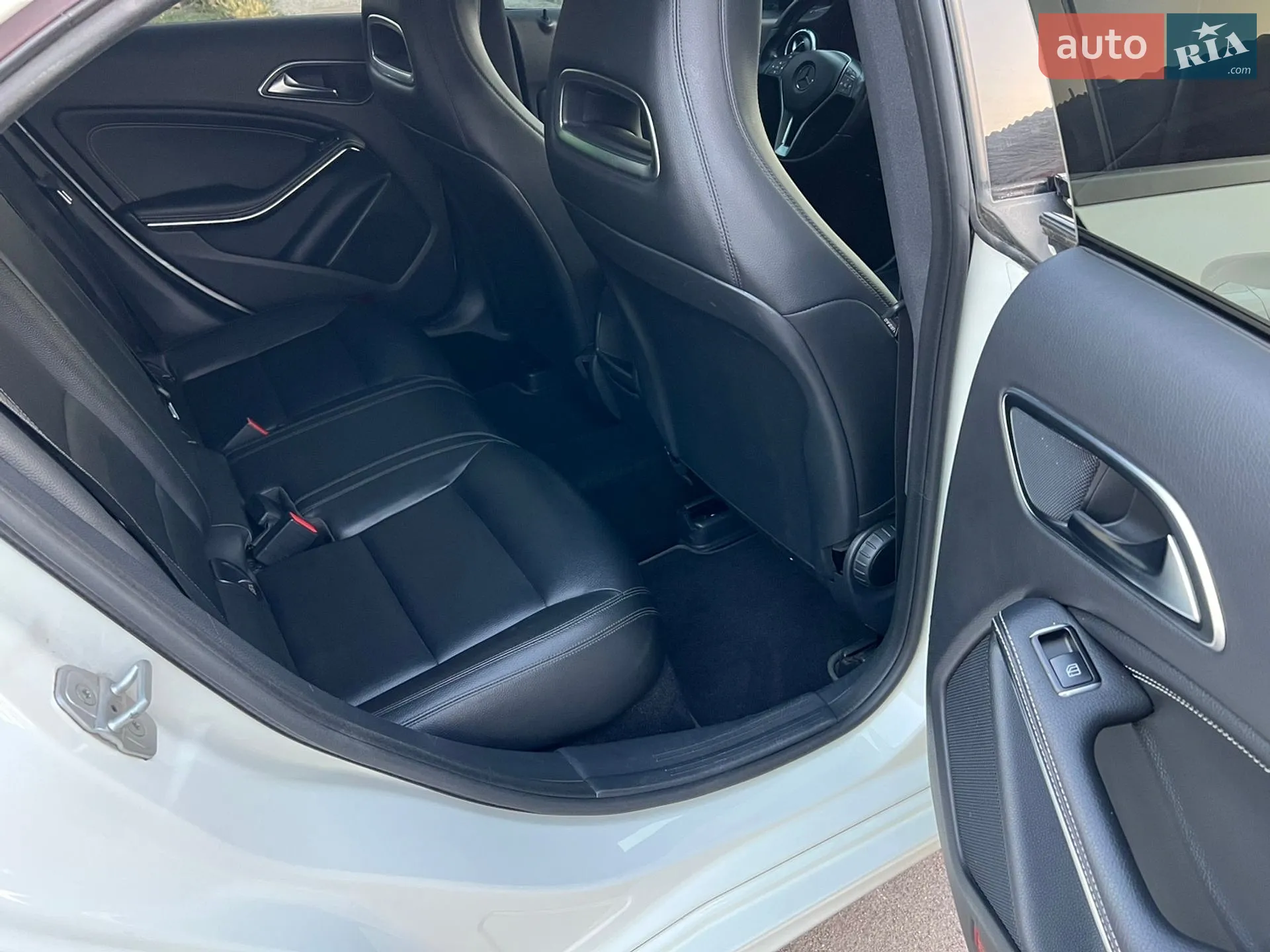 2013 Mercedes-Benz CLA-klasse - мініатюра 15