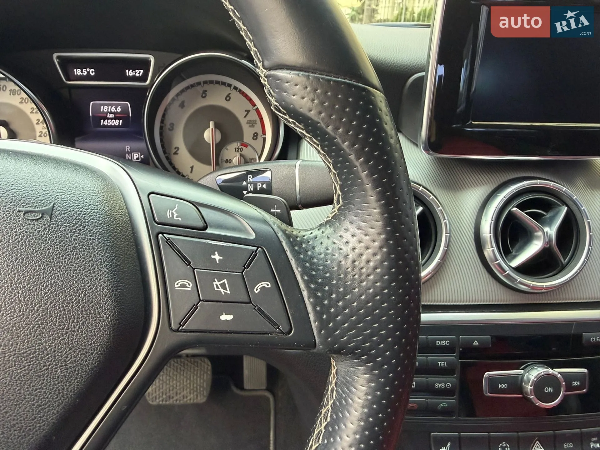 2013 Mercedes-Benz CLA-klasse - мініатюра 36