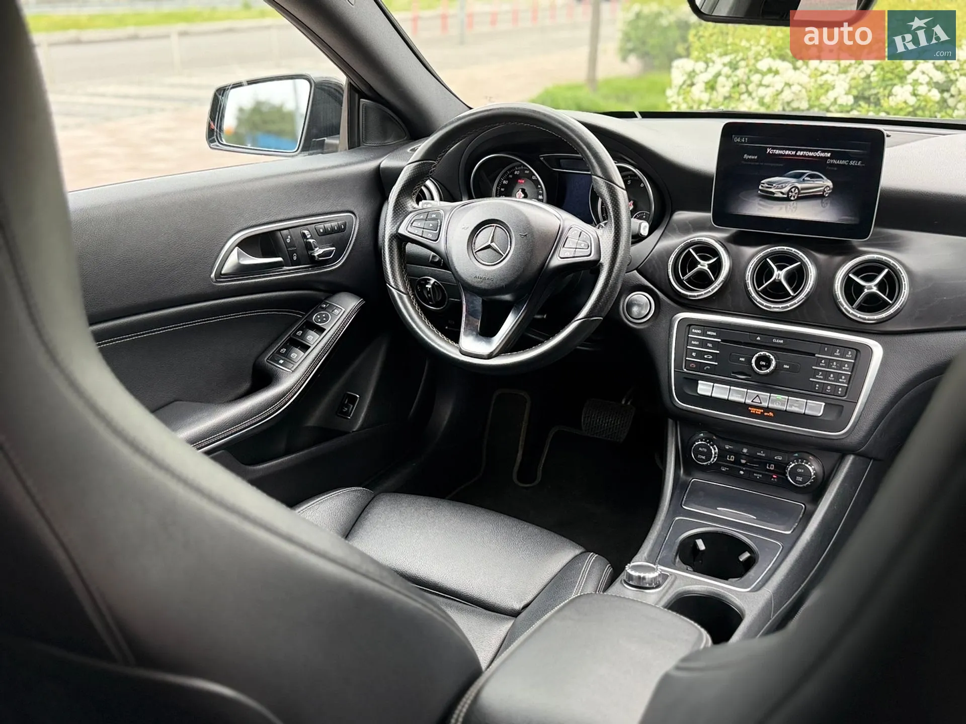2017 Mercedes-Benz CLA-klasse - мініатюра 34