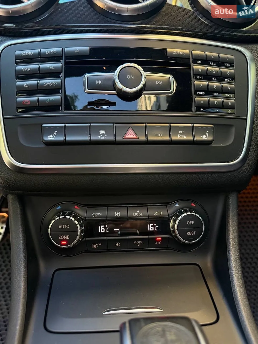 2014 Mercedes-Benz CLA-klasse - мініатюра 36